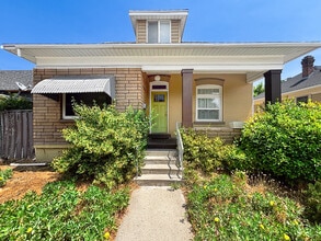 Building Photo - 1221 Naylor Ct