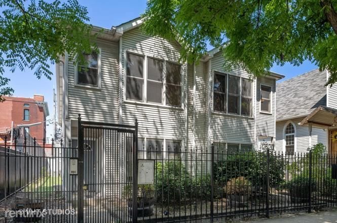 2 br, 1 bath - 2622 N Ashland Ave - 2 br, 1 bath  - 2622 N Ashland Ave