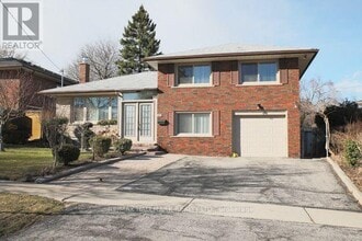 Building Photo - 45 Landfair Crescent