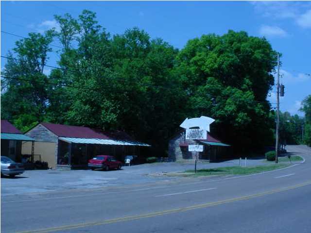 Building Photo - 2501 & 2531 Cummings Hwy