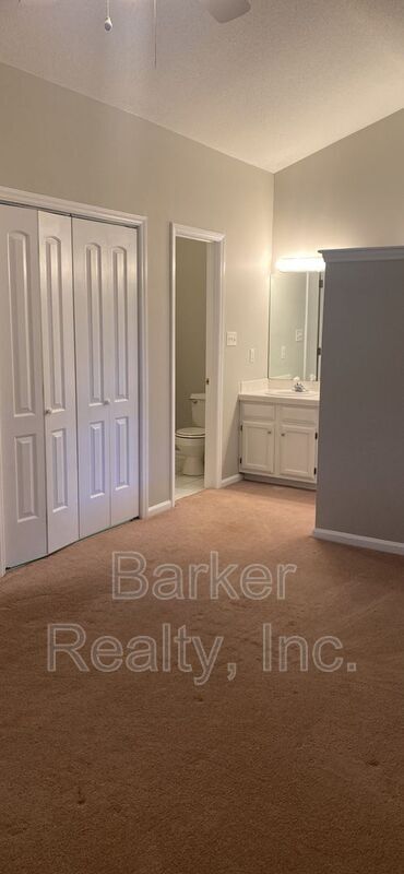 Foto del edificio - 113 Tapestry Terrace