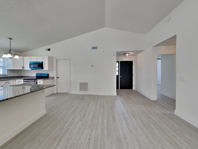 Foto del edificio - 13838 Ginger Creek Blvd