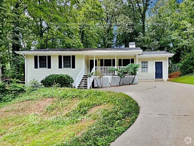 Building Photo - 1650 Lakeview Pl