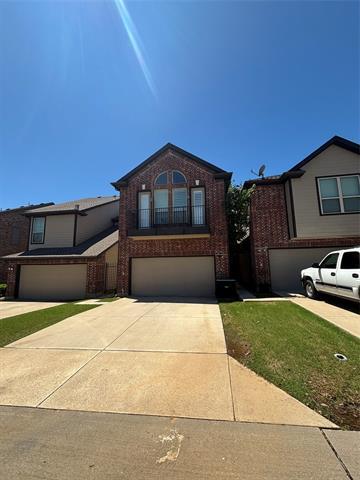 Building Photo - 8760 Iron Horse Dr