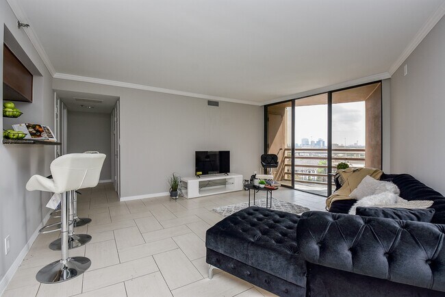 Foto del edificio - 3525 Sage Rd