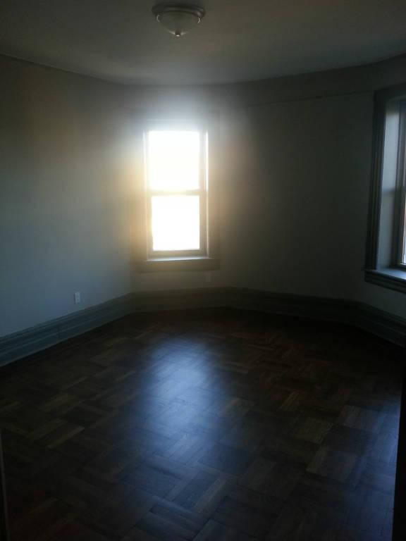 Building Photo - 144 Stuyvesant Ave