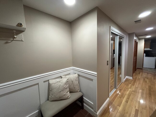 Foto del edificio - 1604 6th St NW