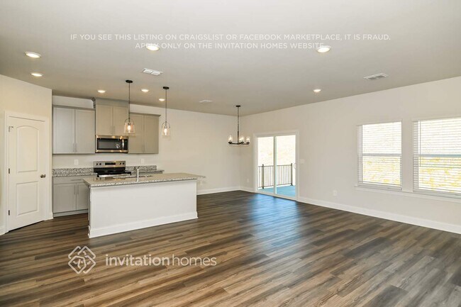 Foto del edificio - 1319 Bluffton Cir