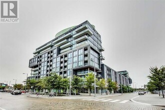 Building Photo - 455 Front St E