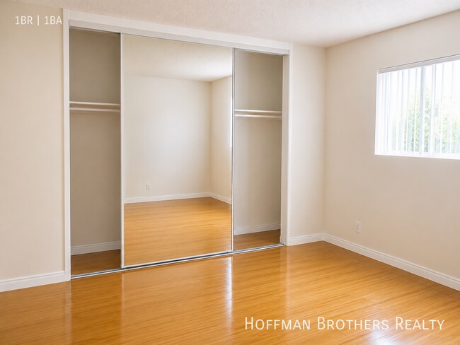 Foto del edificio - 12811 Caswell Ave