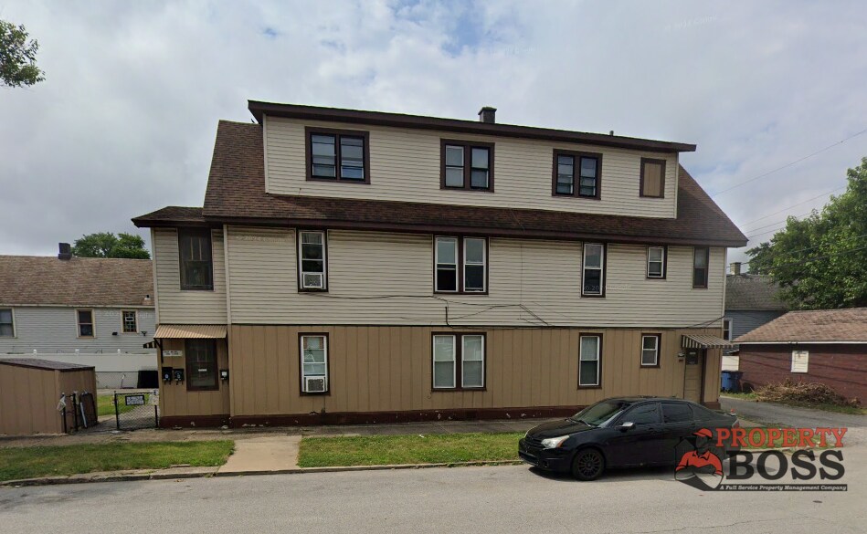 Foto principal - 2404 White Oak Ave