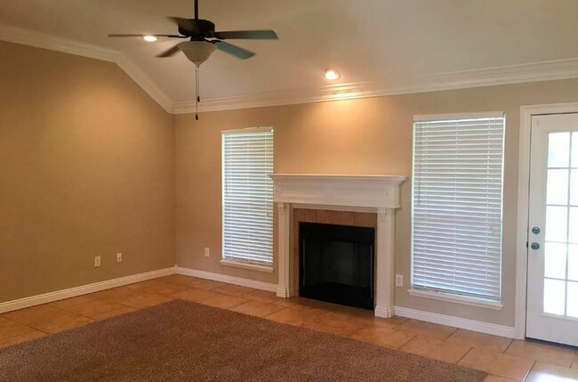 Foto del edificio - Available in August - 3 Bedroom in Wake Village