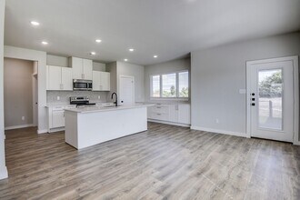 Building Photo - 4257 Clovis St