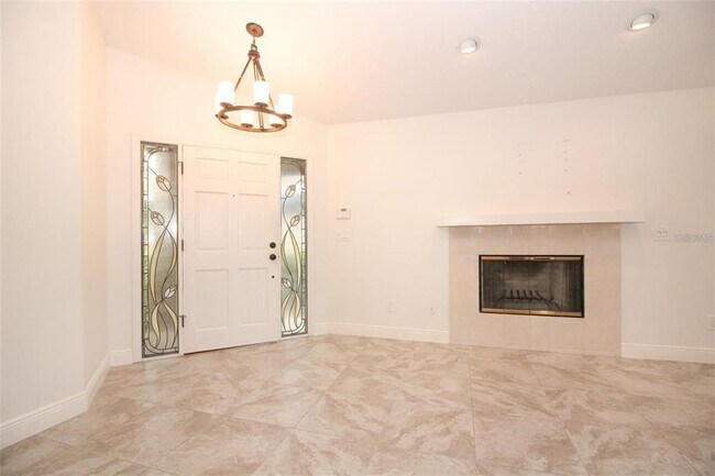 Building Photo - 235 W Sabal Palm Pl
