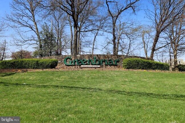 Foto del edificio - 7814 Hanover Pkwy