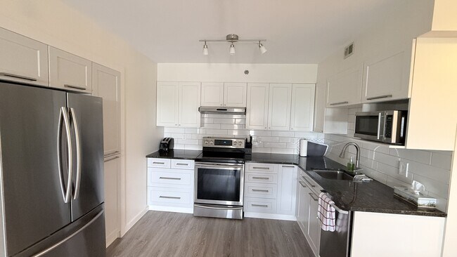 Photo du bâtiment - 405 5th Ave N