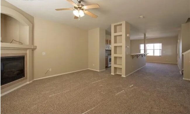 Foto del edificio - 3045 Wild Peregrine View