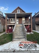 Building Photo - 3931 Catalpa St