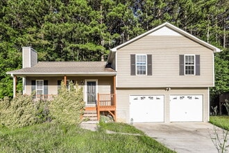 Building Photo - 732 Newport Dr