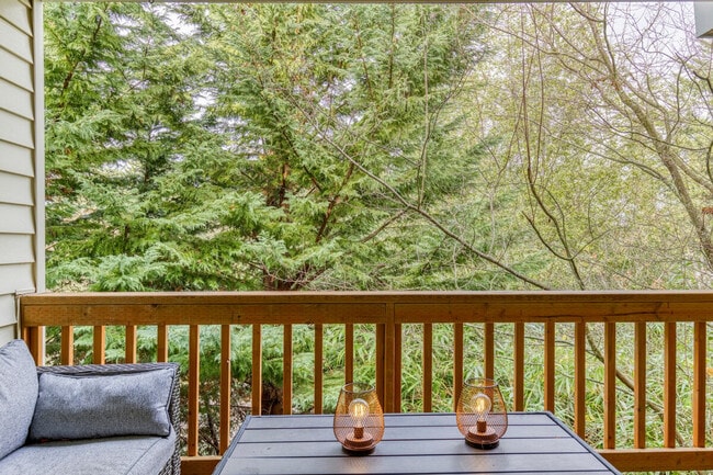 Building Photo - 3201 SW Sherwood Pl