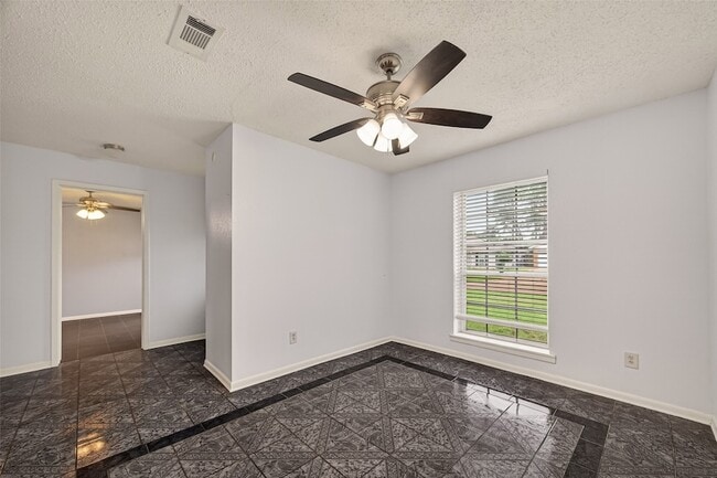 Building Photo - 16219 Rill Ln