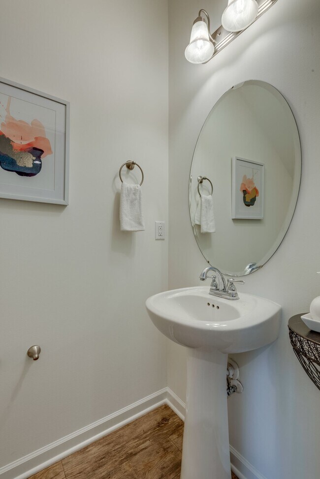 Foto del edificio - 7184 Wiley Cir