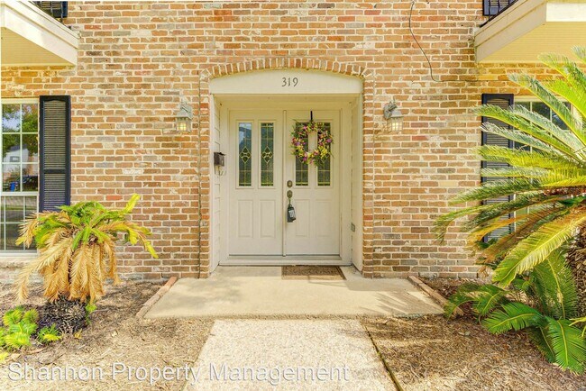 Building Photo - 4 br, 2.5 bath House - 319 Shadow Creek Dr