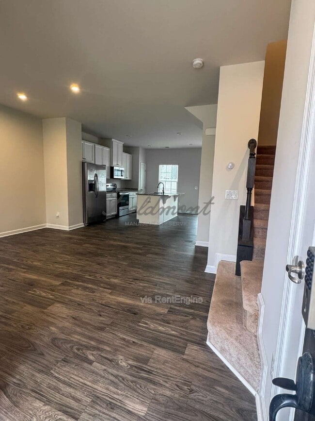 Building Photo - 574 Preakness Run