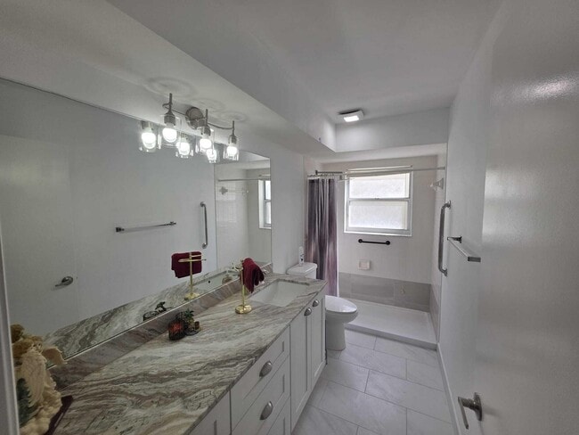 Building Photo - 6201 Pond Tree Ct