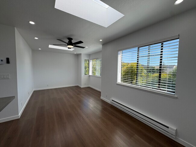 Foto del edificio - West End Villas