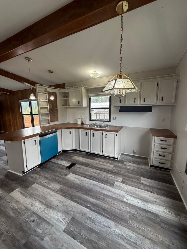 Foto del edificio - Welcome Home!! 2/2 Newly Renovated Mobile ...