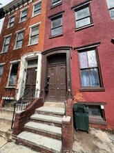 Building Photo - 119 N Duke St