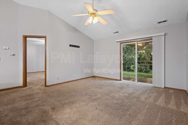 Foto del edificio - 2039 Bridgewater Cir