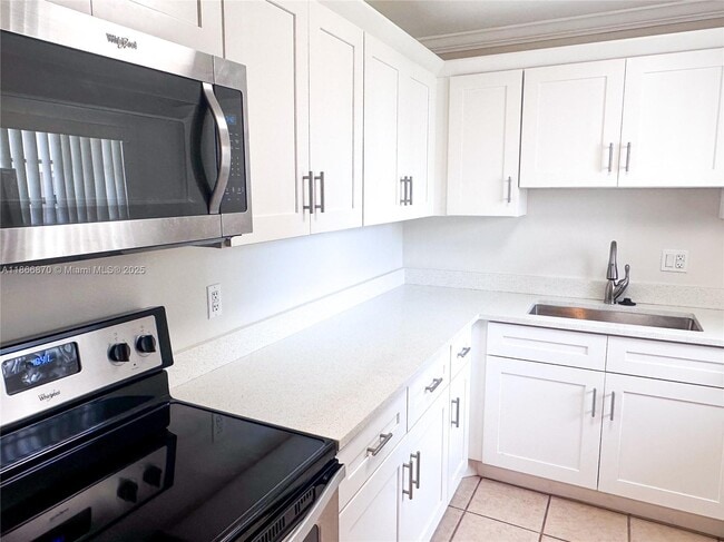 Building Photo - 7745 SW 86th St