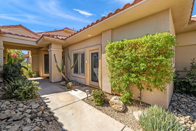 Foto del edificio - 84 Kavenish Dr