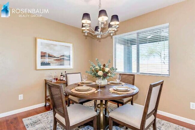 Foto del edificio - 538 E Dragon Springs Dr