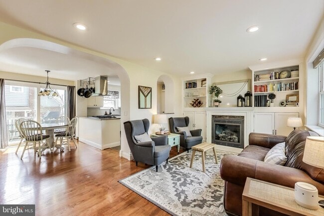 Foto del edificio - 3316 Harrell St