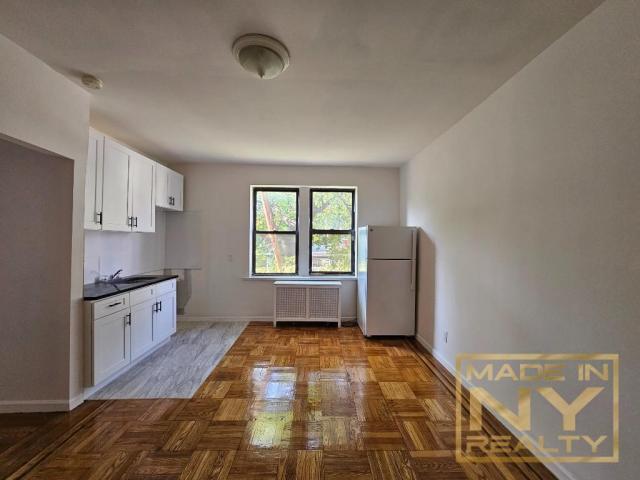 Primary Photo - 1 bedroom in Rego Park NY 11374