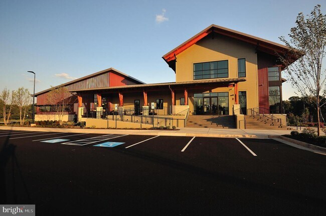 Building Photo - 44707 Plympton Square