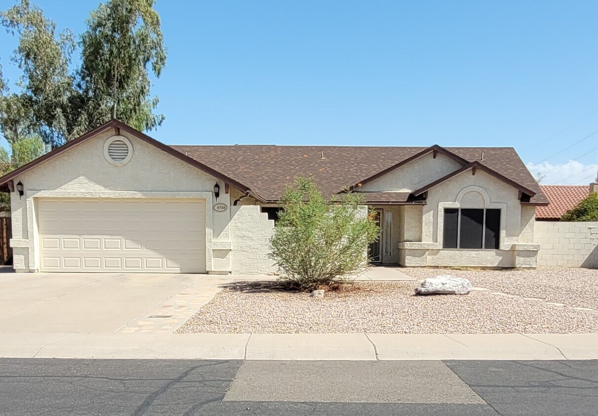 Foto principal - 6726 W Brown St