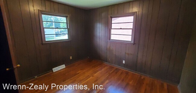Building Photo - 3 br, 1 bath House - 803 Nance Avenue