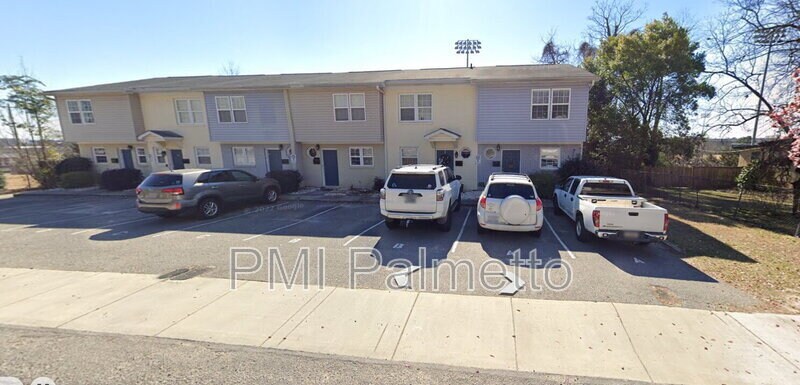 Foto principal - 227 S Marion St