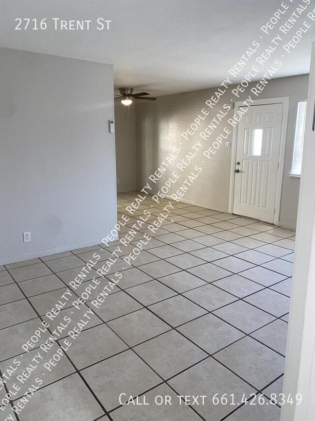 Building Photo - 2716 Trent St