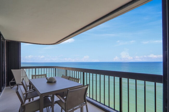 Building Photo - 5380 N Ocean Dr