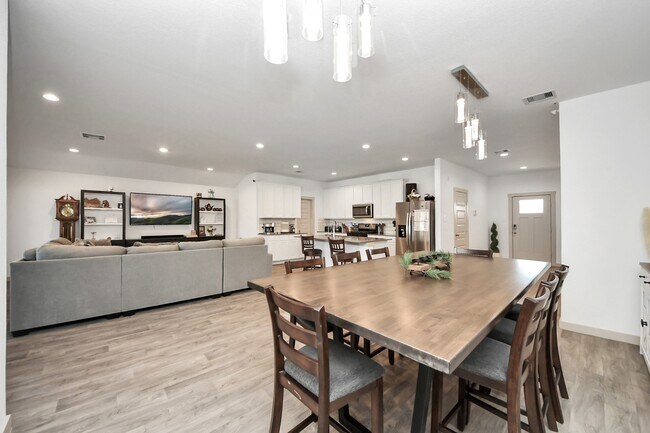 Foto del edificio - 1734 Windway Ct