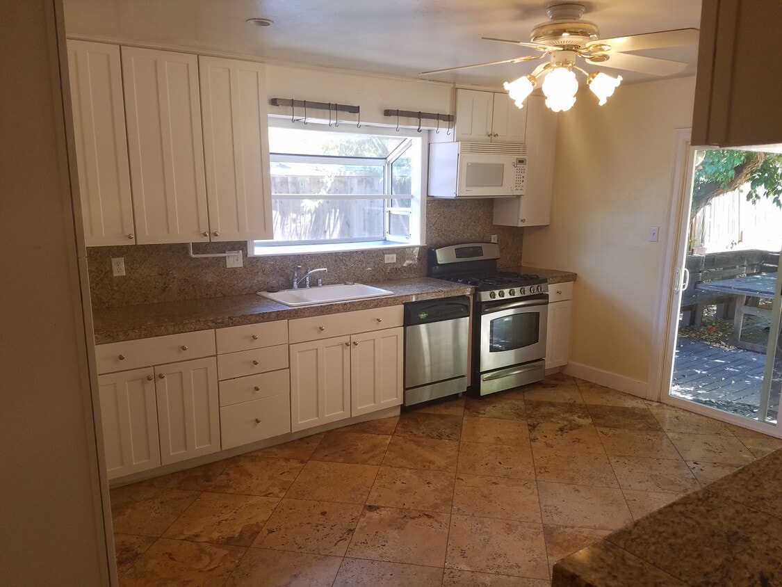 3485 Twin Oaks Dr, Napa, CA 94558 House Rental in Napa, CA