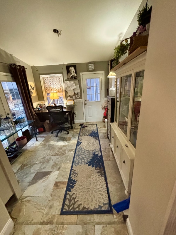 Foto principal - 9305 Ox Rd