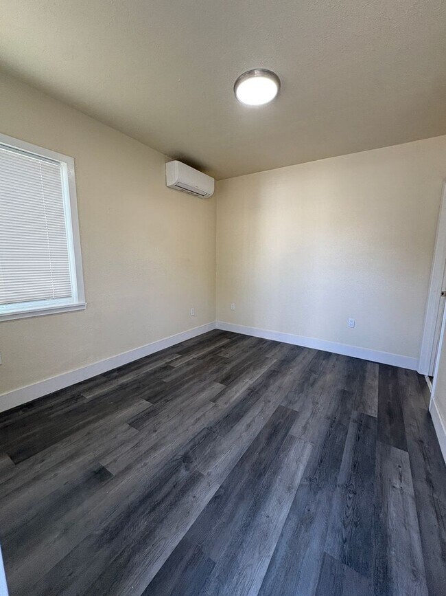 Photo - 316 6th St Apartment