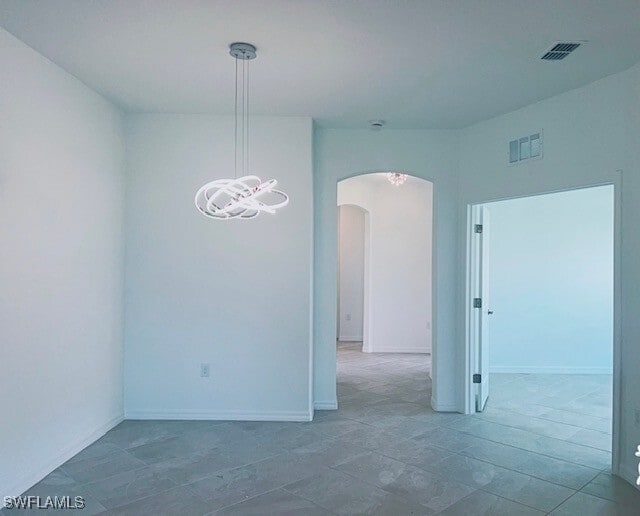 Building Photo - 2648 Vine Ave