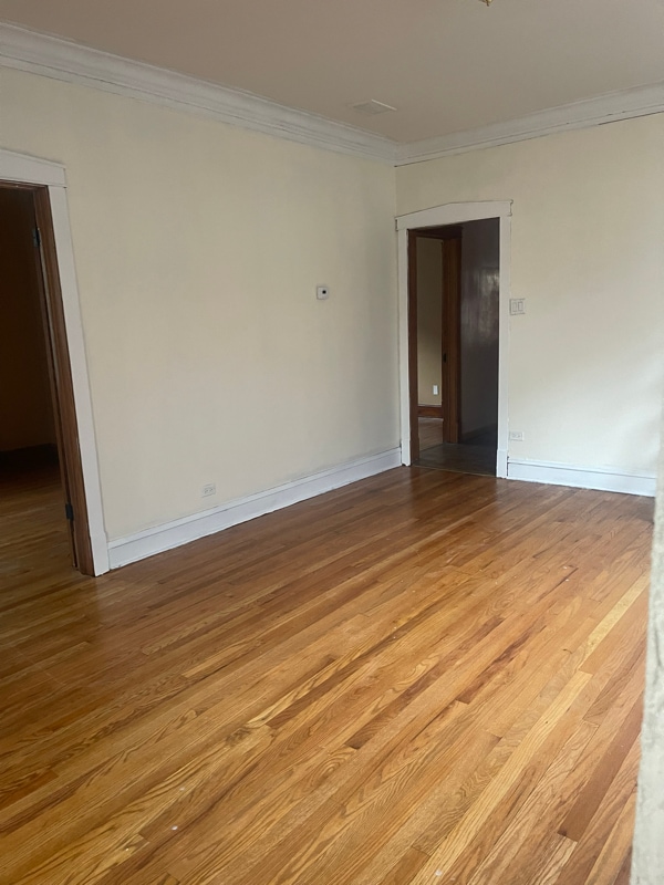 Foto del edificio - 8735 S Manistee Ave